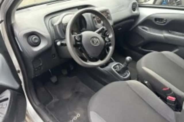 Toyota Aygo (2018) thumbnail 5
