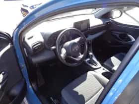 Toyota Yaris thumbnail 13