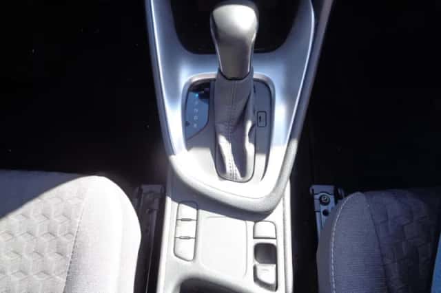 Toyota Yaris (2021) thumbnail 22