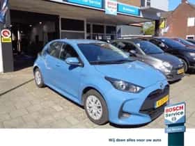 Toyota Yaris thumbnail 8