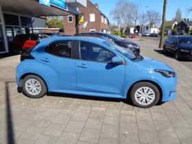 Toyota Yaris thumbnail 10