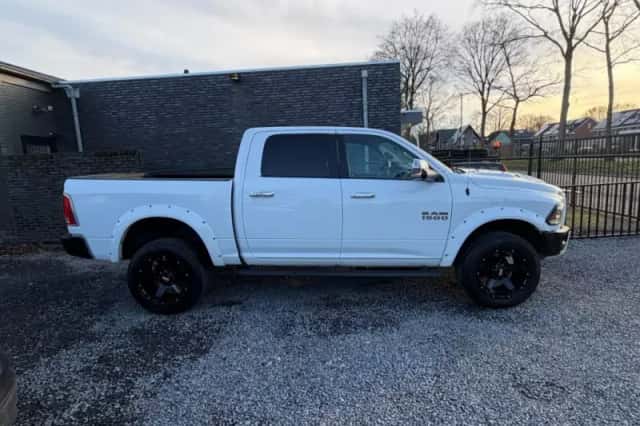 Dodge RAM (2015) thumbnail 3