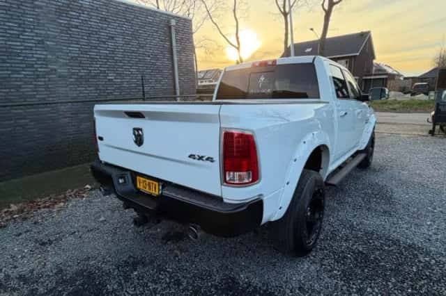 Dodge RAM (2015) thumbnail 4