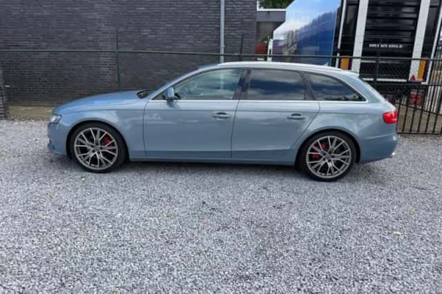 Audi A4 (2008) thumbnail 6