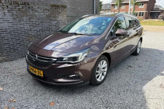 Opel Astra (2016) thumbnail 5