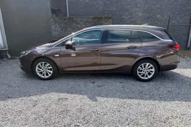 Opel Astra (2016) thumbnail 6