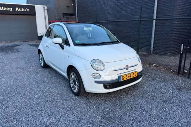Fiat 500C (2012) thumbnail 2