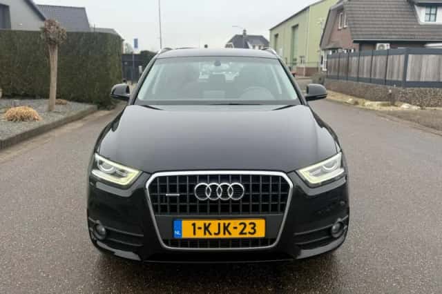 Audi Q3 (2013) thumbnail 2
