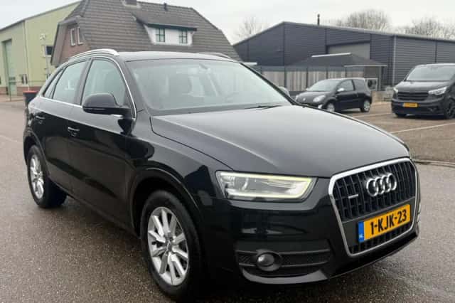 Audi Q3 (2013) thumbnail 3