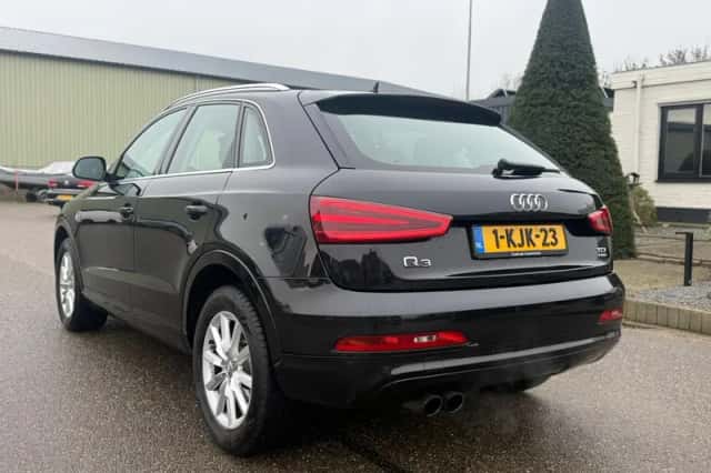 Audi Q3 (2013) thumbnail 5