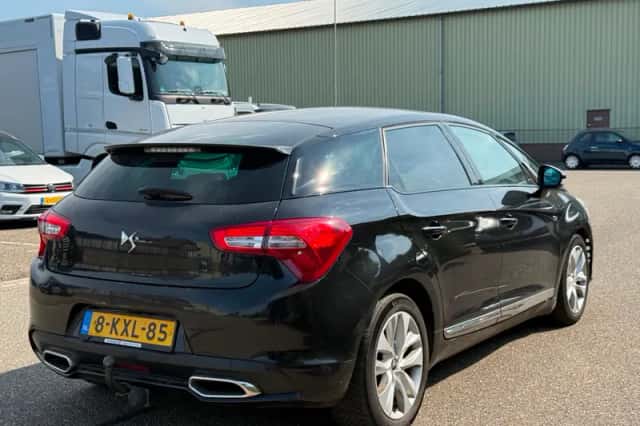 Citroën DS5 (2013) thumbnail 5