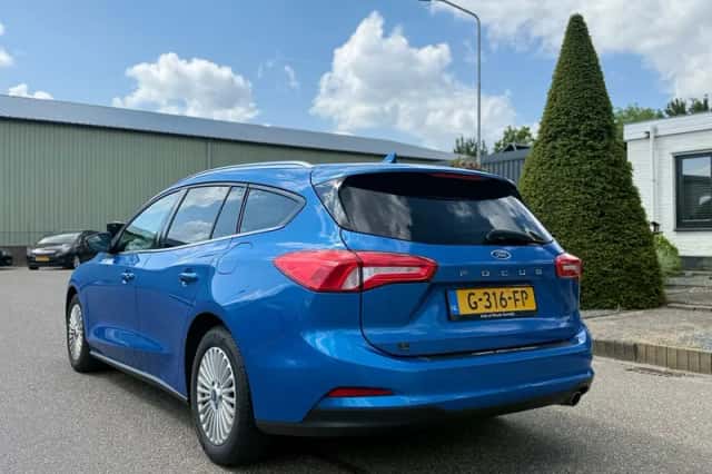 Ford Focus (2019) thumbnail 5