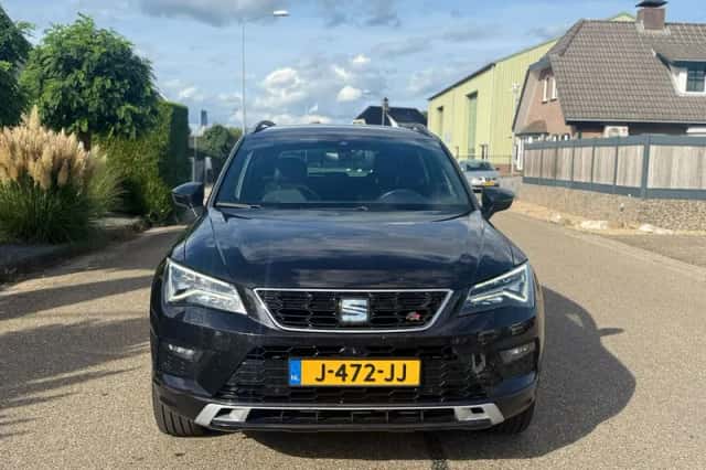 SEAT Ateca (2019) thumbnail 2
