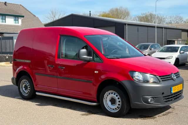 Volkswagen Caddy (2014) thumbnail 4