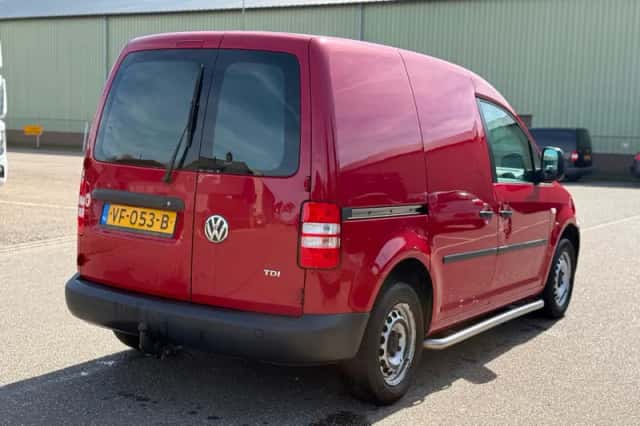 Volkswagen Caddy (2014) thumbnail 5