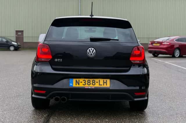 Volkswagen Polo (2017) thumbnail 6