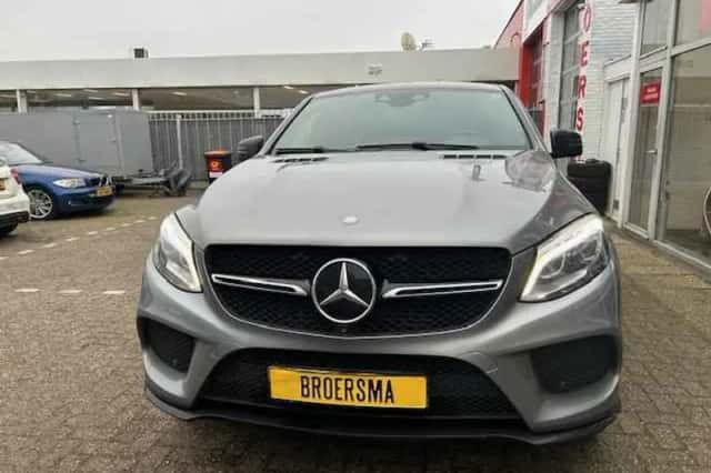 Mercedes-Benz GLE (2017) thumbnail 3