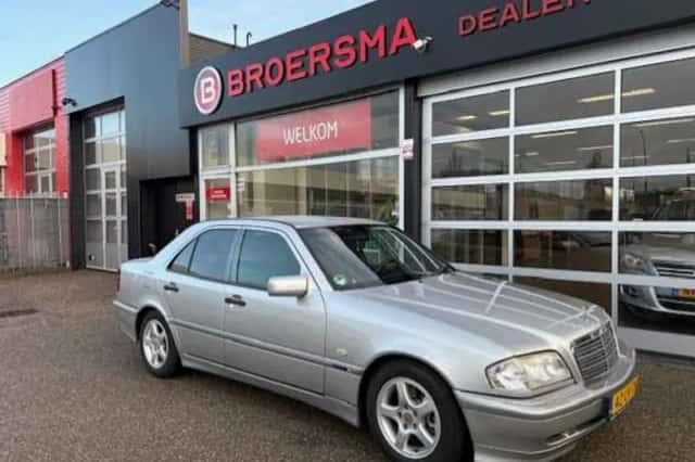 Mercedes-Benz C-Klasse (1998) thumbnail 2