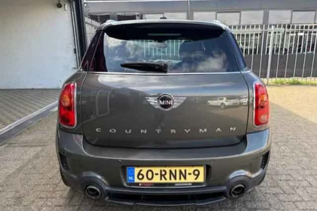 MINI Countryman (2011) thumbnail 5