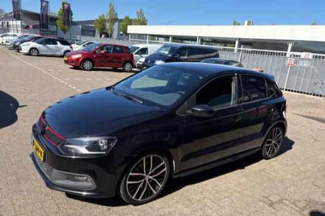 Volkswagen Polo (2011) thumbnail 4