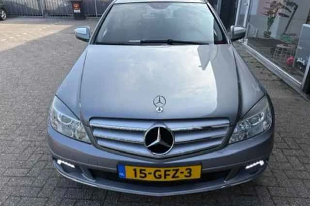 Mercedes-Benz C-Klasse (2008) thumbnail 3