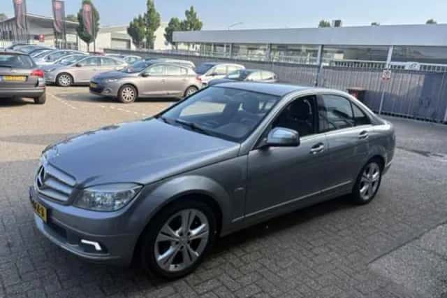 Mercedes-Benz C-Klasse (2008) thumbnail 4