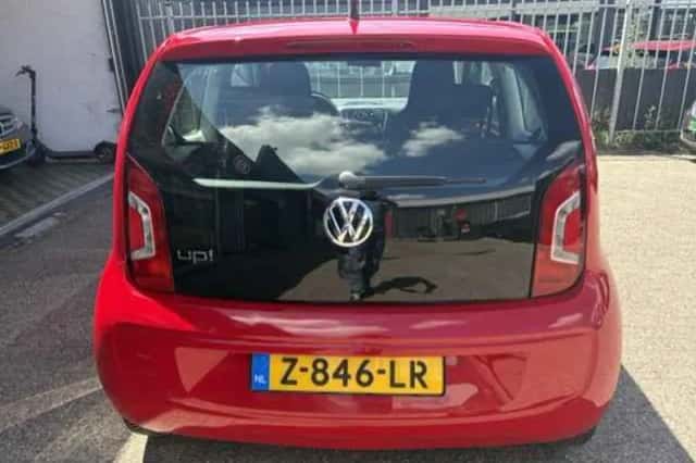 Volkswagen Up! (2013) thumbnail 5