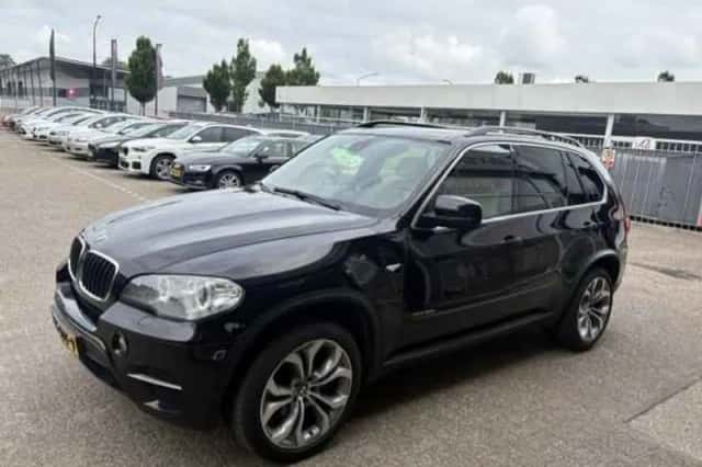 BMW X5 (2012) thumbnail 4