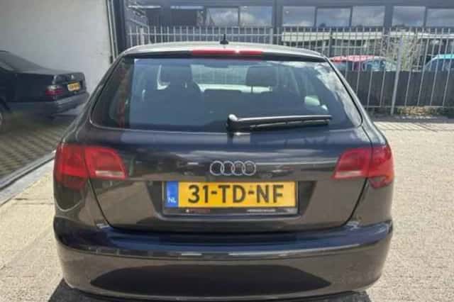 Audi A3 (2006) thumbnail 5