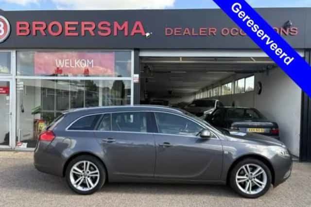 Opel Insignia (2009) thumbnail 1