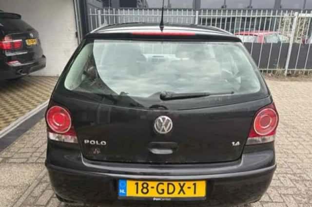Volkswagen Polo (2008) thumbnail 5