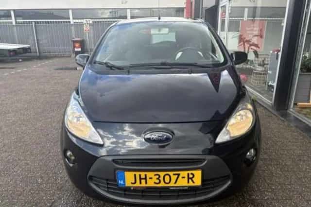 Ford Ka (2013) thumbnail 3