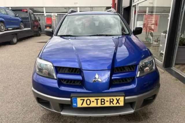 Mitsubishi Outlander (2006) thumbnail 3