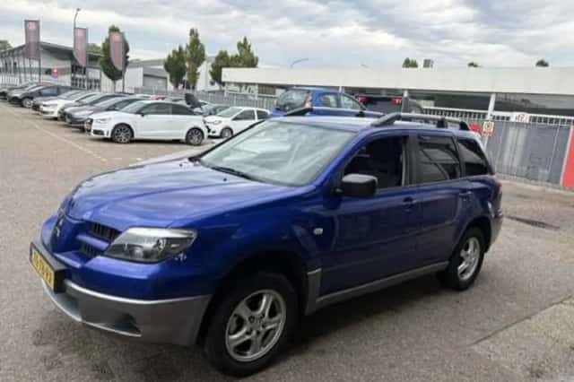 Mitsubishi Outlander (2006) thumbnail 4