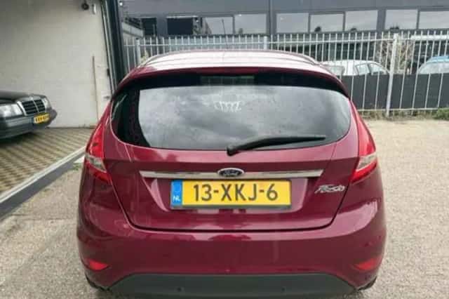 Ford Fiesta (2012) thumbnail 5