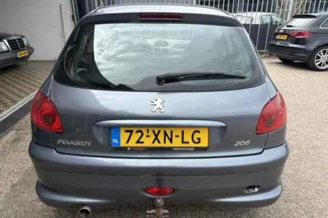 Peugeot 206 (2007) thumbnail 3