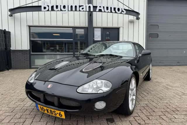 Jaguar XKR (1999) thumbnail 6