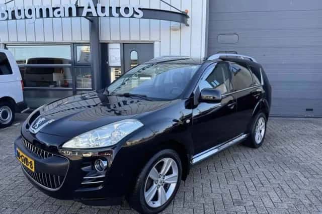 Peugeot 4007 (2008) thumbnail 1