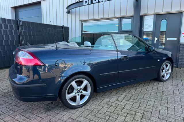 Saab 9-3 (2005) thumbnail 3