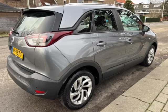 Opel Crossland X (2019) thumbnail 5