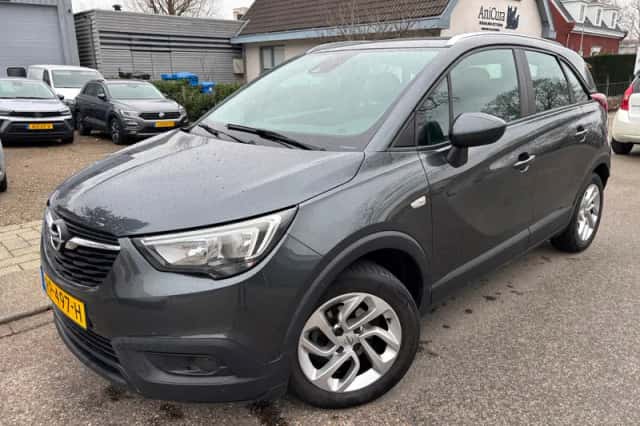 Opel Crossland X (2018) thumbnail 1