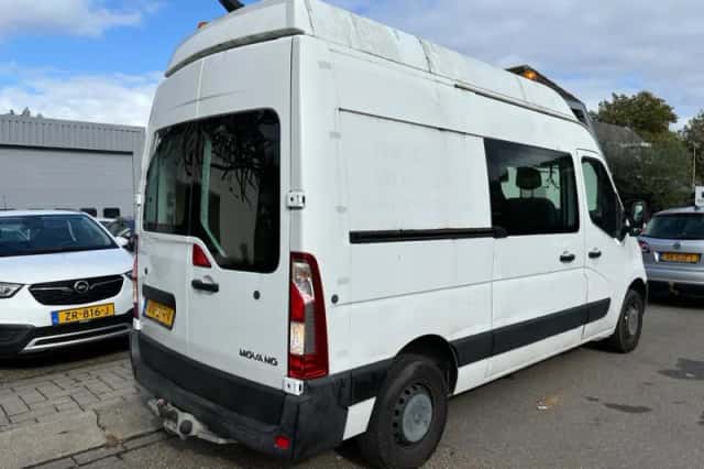 Opel Movano (2015) thumbnail 3