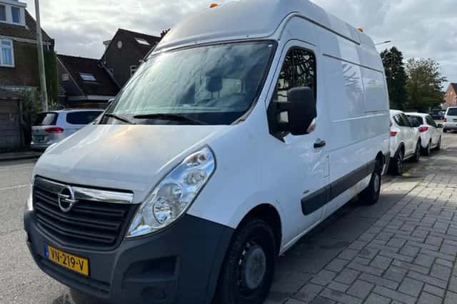 Opel Movano (2015) thumbnail 5