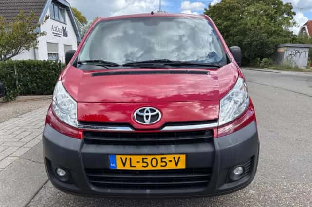 Toyota Proace (2015) thumbnail 3
