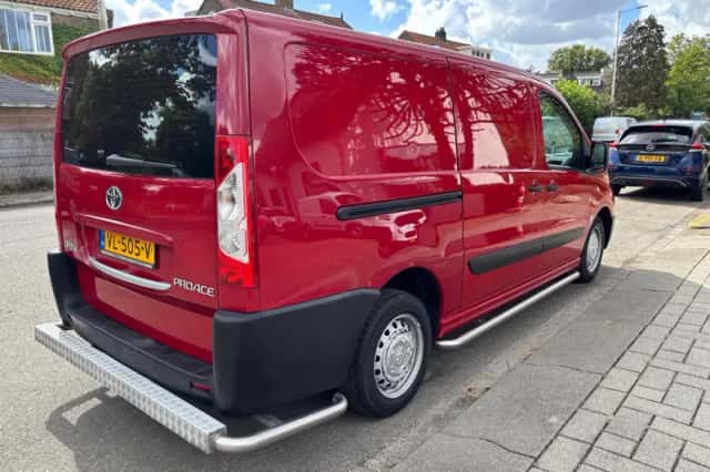 Toyota Proace (2015) thumbnail 6
