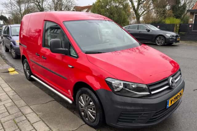 Volkswagen Caddy (2019) thumbnail 3