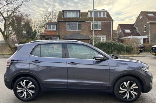 Volkswagen T-Cross (2025) thumbnail 3