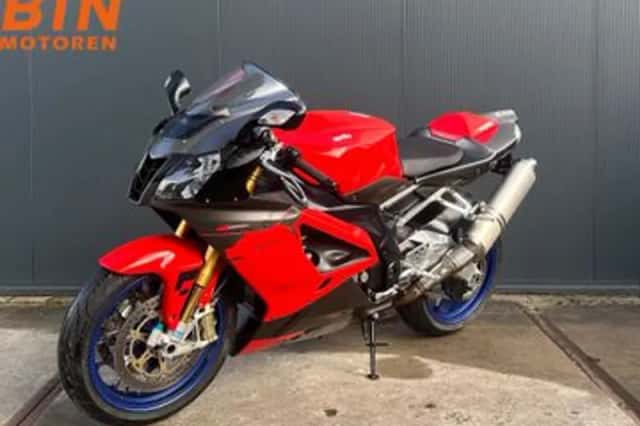 APRILIA RSV (2006) thumbnail 3