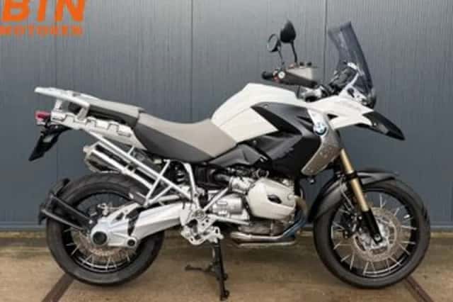BMW R (2009) thumbnail 1