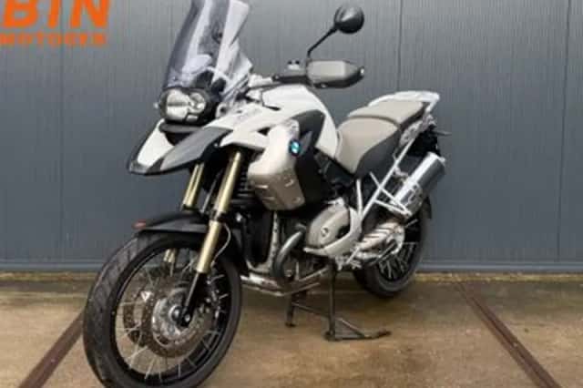 BMW R (2009) thumbnail 3